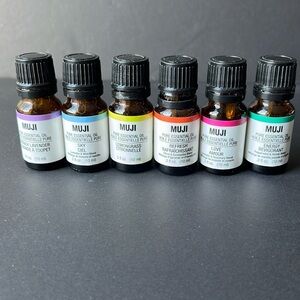 MUJI essential oils